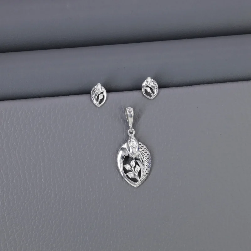 Plain Rhodium Pendant Set
