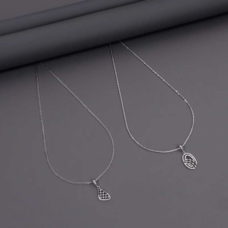 Rhodium Chain With Pendant